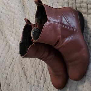 Taos Boots size 37👢